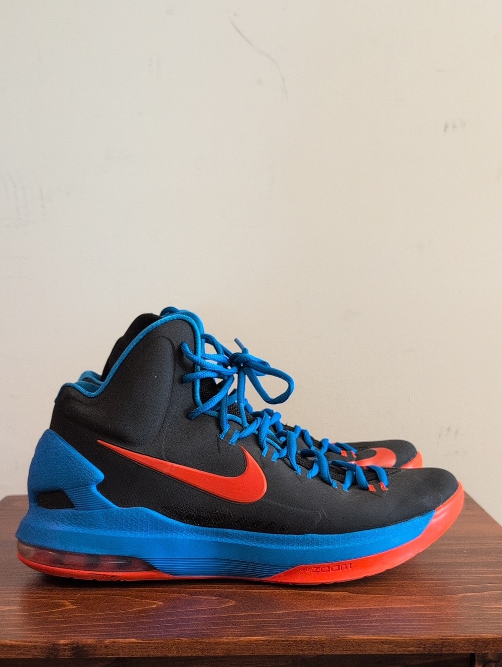 Nike KD 5 Kevin Durant Thunder Away Sz 10